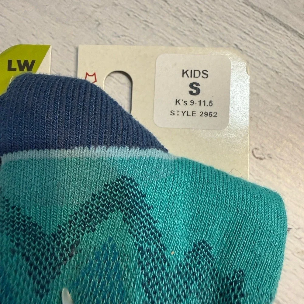 Fox River Kids Hike Trek light Weight Crew Socks Size small kids shoe 9-11.5 NEW